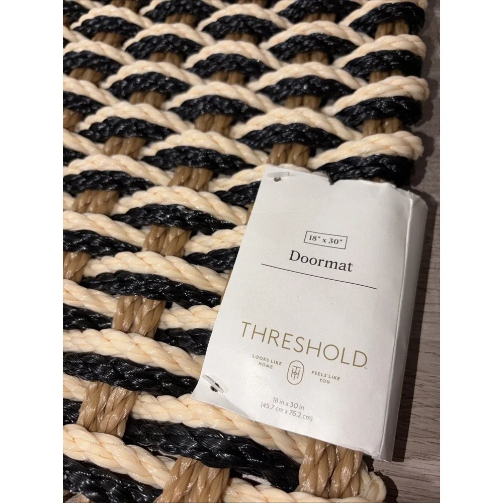 18in x 30in Rope Braided Basket Weave Doormat - Threshold BRAND NEW WITH TAGS‎